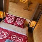 Des Fontaines Claires Chalet Aydat