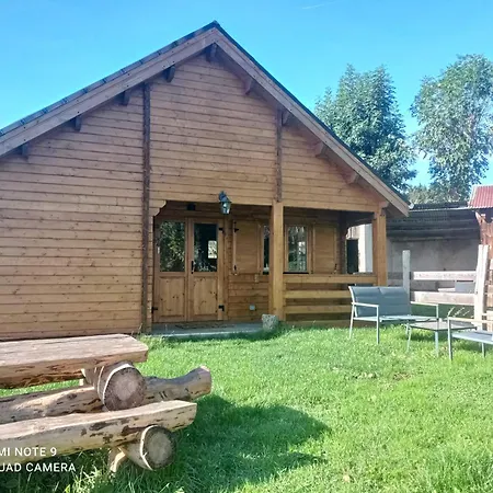 Des Fontaines Claires Chalet *